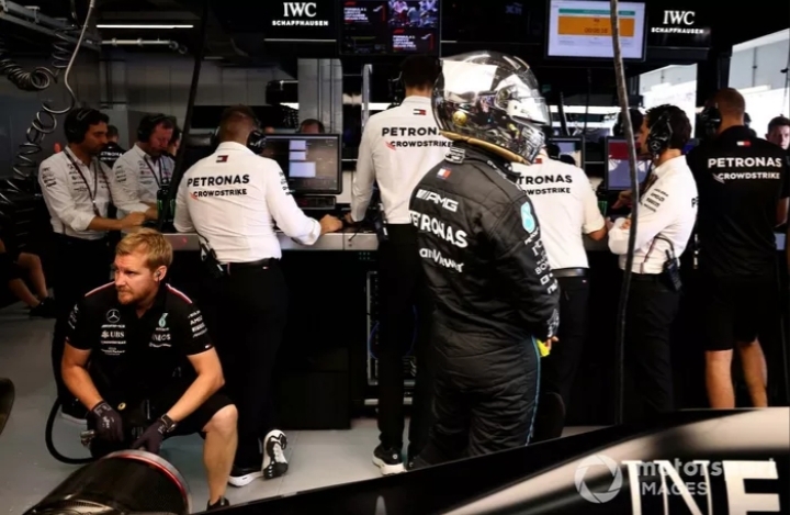 MERCEDES WAS RIGHT TO DENY RUSSELL’S HAMILTON TEAM ORDER WISH.