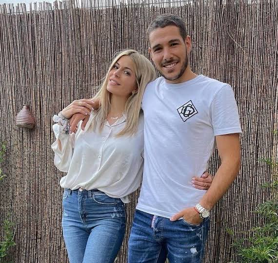 GOOD BYE: Aston villa Superstar Emiliano Buendía’s  has fired a Divorce with her Sweetheart Claudia Fernandez for accusing her of Sleeping with…..see more